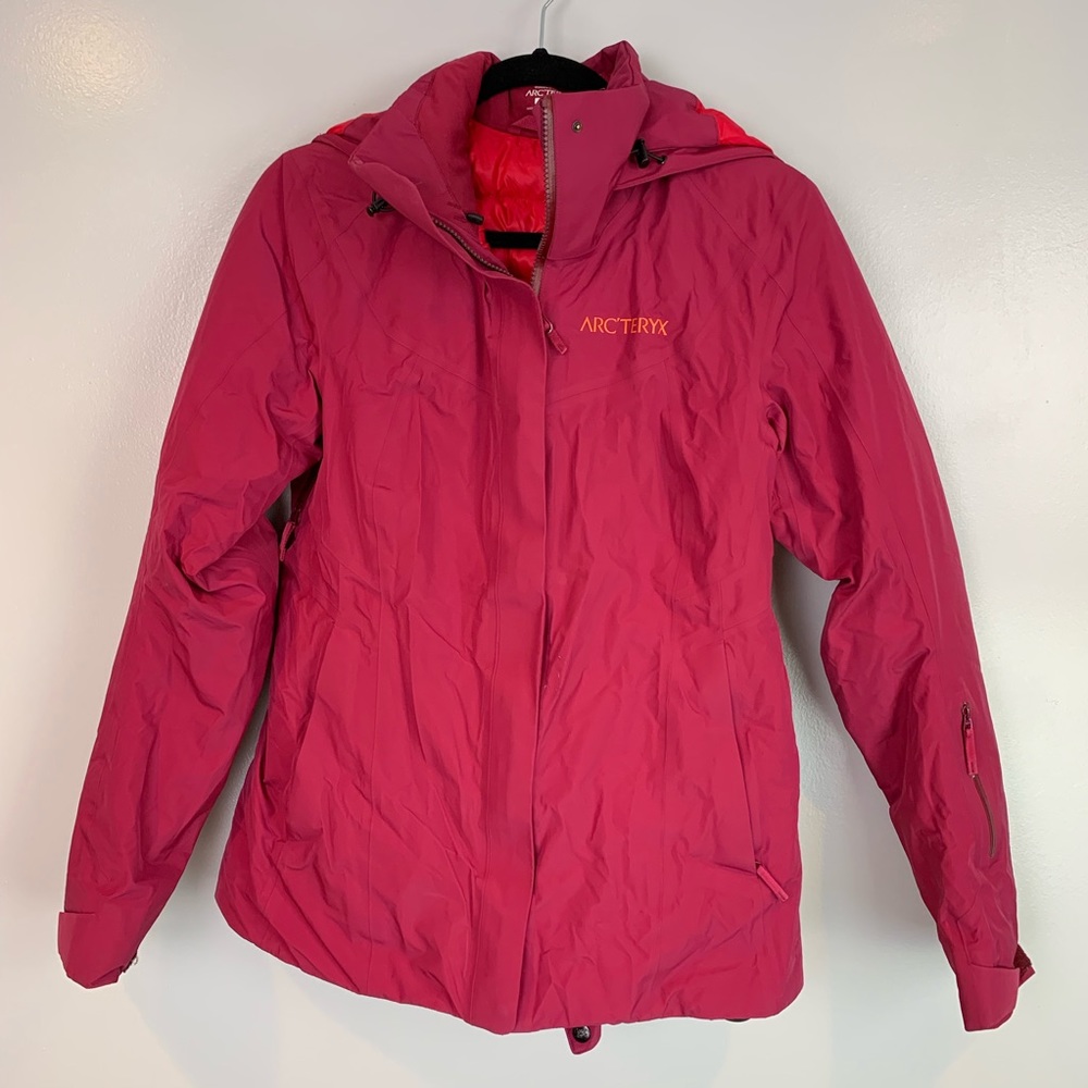 Arc’teryx Gore Tex Andessa goose down coat